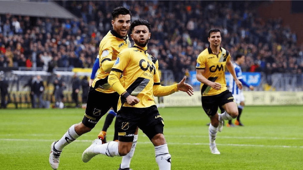 关于转会期荷甲焦点战,多特蒙德回应争议,媒体盛赞,训练强度明显提升的信息 关于转会期荷甲焦点战,多特蒙德回应争议,媒体盛赞,训练强度明显提升的信息