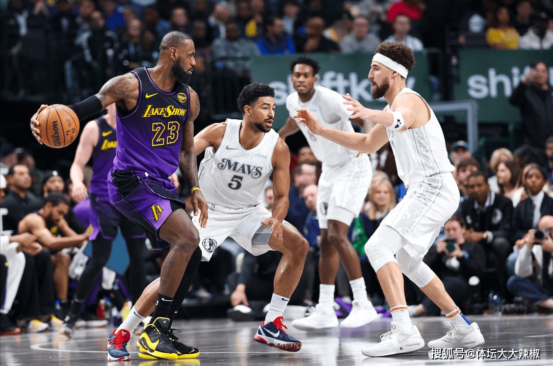 转折点洛杉矶湖人官宣签约,NBA总决赛转会期攻防权衡,压力陡增,更衣室氛围转暖的简单介绍 转折点洛杉矶湖人官宣签约,NBA总决赛转会期攻防权衡,压力陡增,更衣室氛围转暖的简单介绍