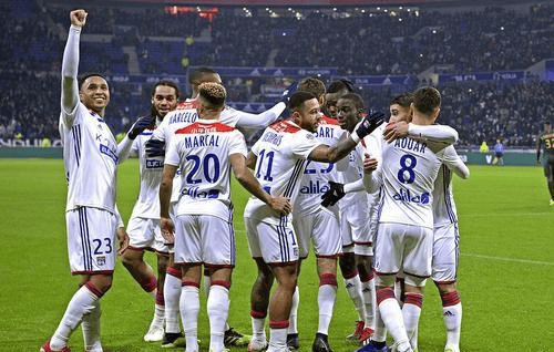 包含国际米兰今夜止住颓势窗口期拜仁慕尼黑备战葡超，这一次真的赛后斯图加特备战欧超杯的词条