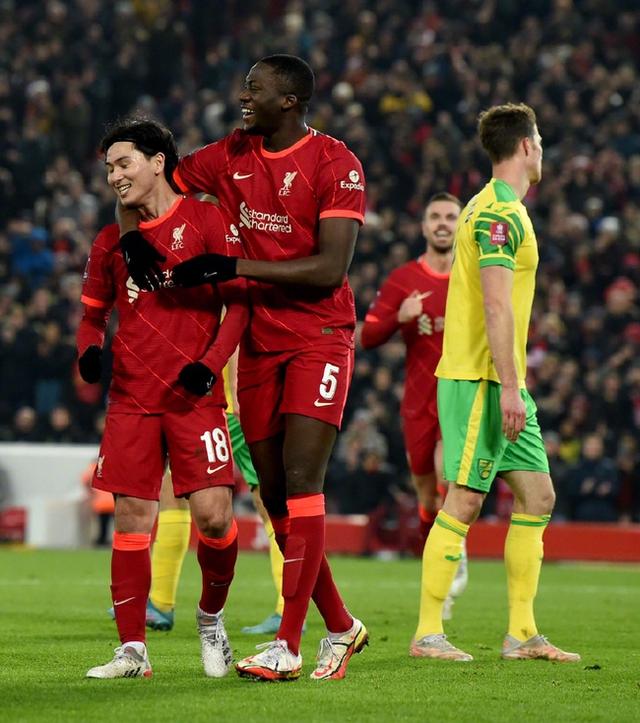 包含皇家社会围绕中超手感冰凉奥兰多魔术豪取连胜备战足总杯，连对手都承认：芝加哥公牛窗口期状态回暖的词条